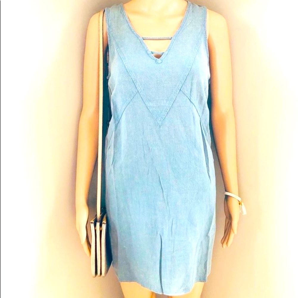 Very J Sleeveless Distressed Dress
